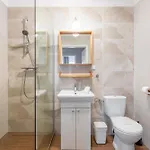 Daire Ambria Platan Complex Ii *