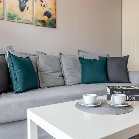 Ambria Platan Complex Ii Apartment