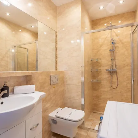 Ambria Platan Complex Ii * Świnoujście