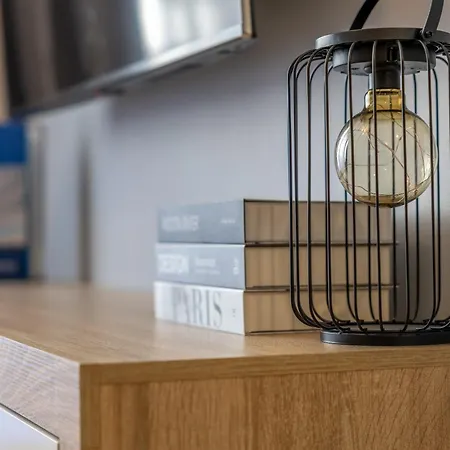 Ambria Platan Complex Ii *