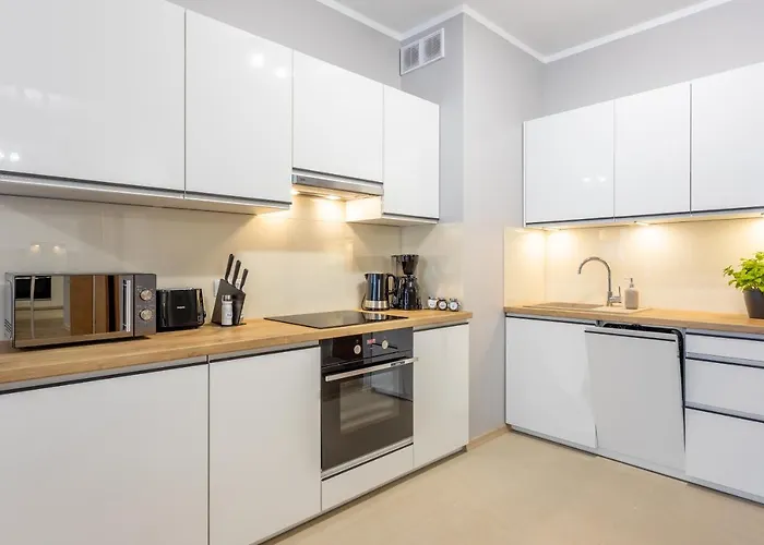 Ambria Platan Complex Ii